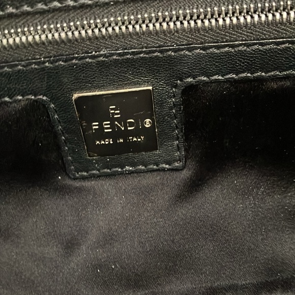 FENDI BAG.    SOLD.     SOLD - Picture 6 of 6